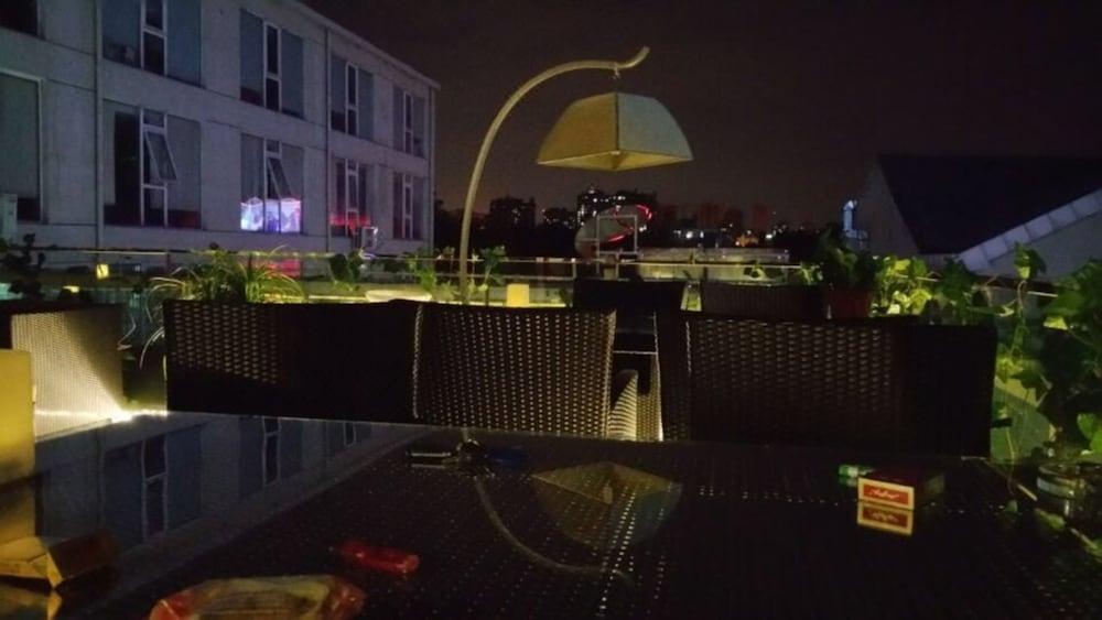 Beijing Springs Valley Hotel Exterior foto